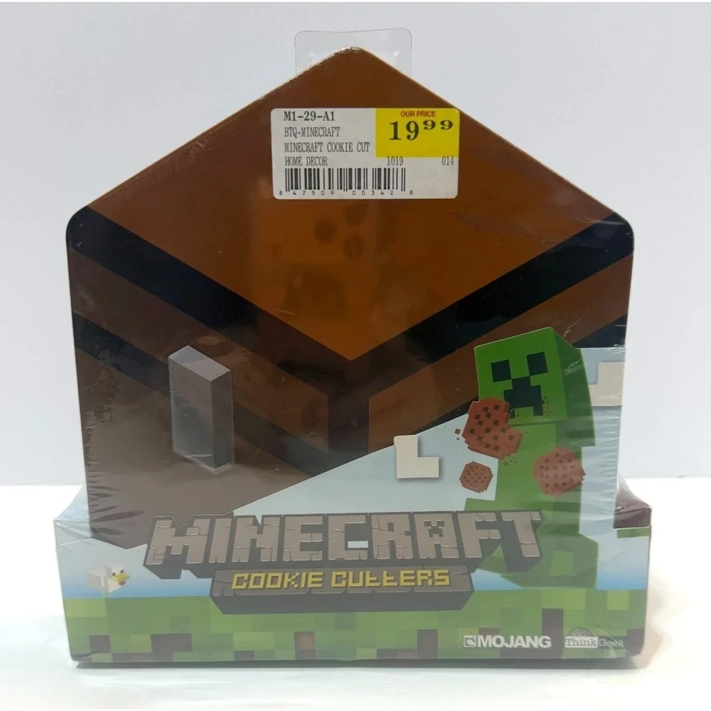 ThinkGeek Minecraft Cookie Cutters Set 5 Creeper Sword Player Pickaxe Cookie NEW
